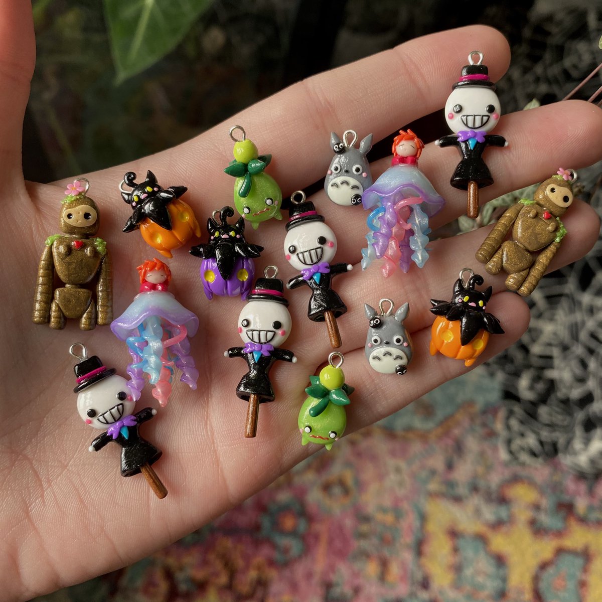 kenzielynziee's tweet photo. Could I get a few orders today? 🥺 I need to pay rent in a few days and I’m Stressed 😭 

RTs also very much appreciated 🫶 https://t.co/dOYXo63pRz