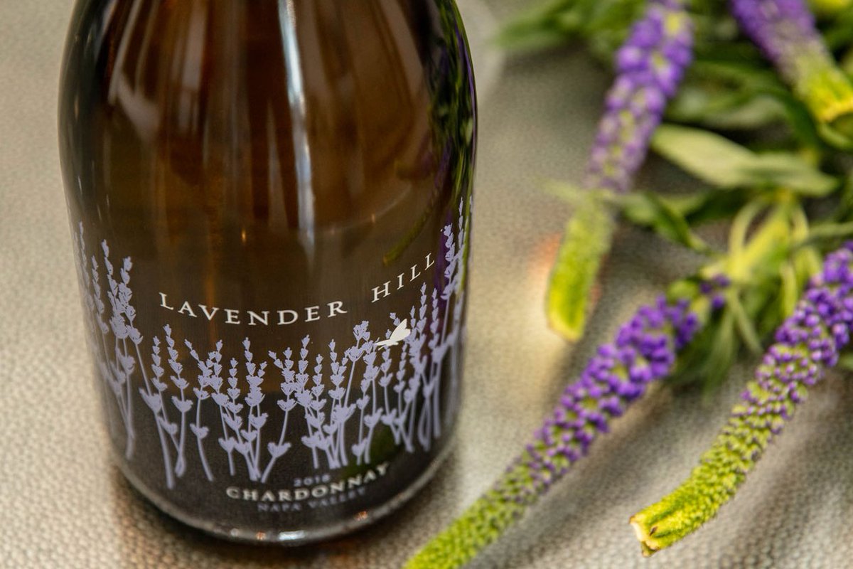 JN_Wines's tweet photo. Enjoy $15 flat rate ground shipping on your order of $150. Offer ends January 31, shop now:  https://t.co/o6J4Yu5RIb

#napa
#napavalley 
#wine
#wines
#familywinery https://t.co/8XYc2QOKA5