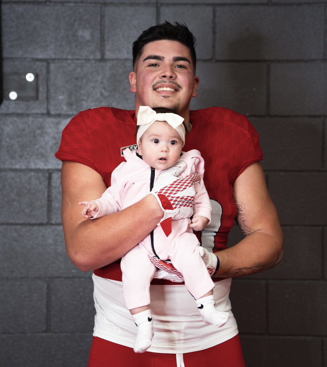 Committed! Excited to be home!❤️🦅