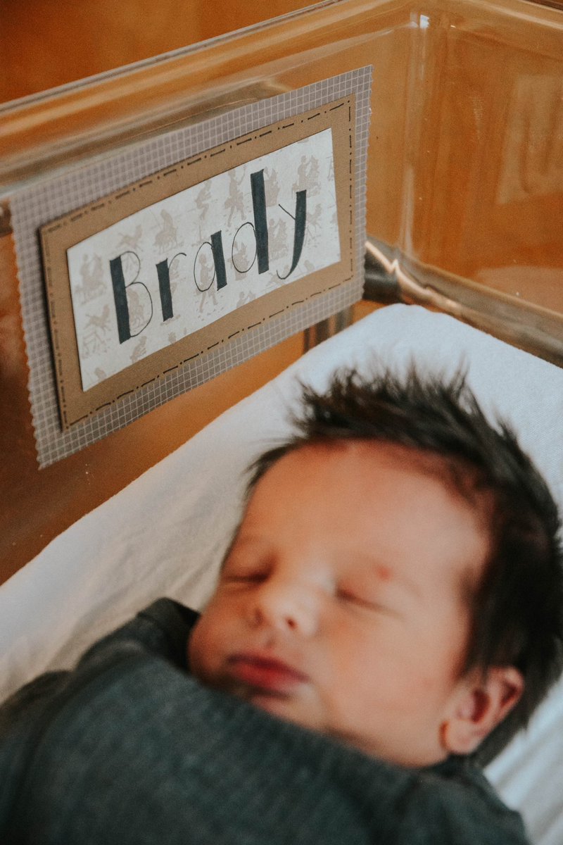 wildfreephoto's tweet photo. sweet baby brady and beautiful mama kelsi🥹🖤🤍

fun fact i made his name tag😌 https://t.co/oJfUe5BGbA