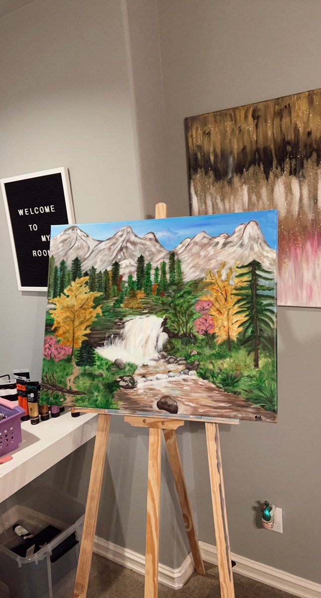 BrookeH2006's tweet photo. Just wanted to show this painting I finished. Something I love doing! https://t.co/3XWsWaF4mh