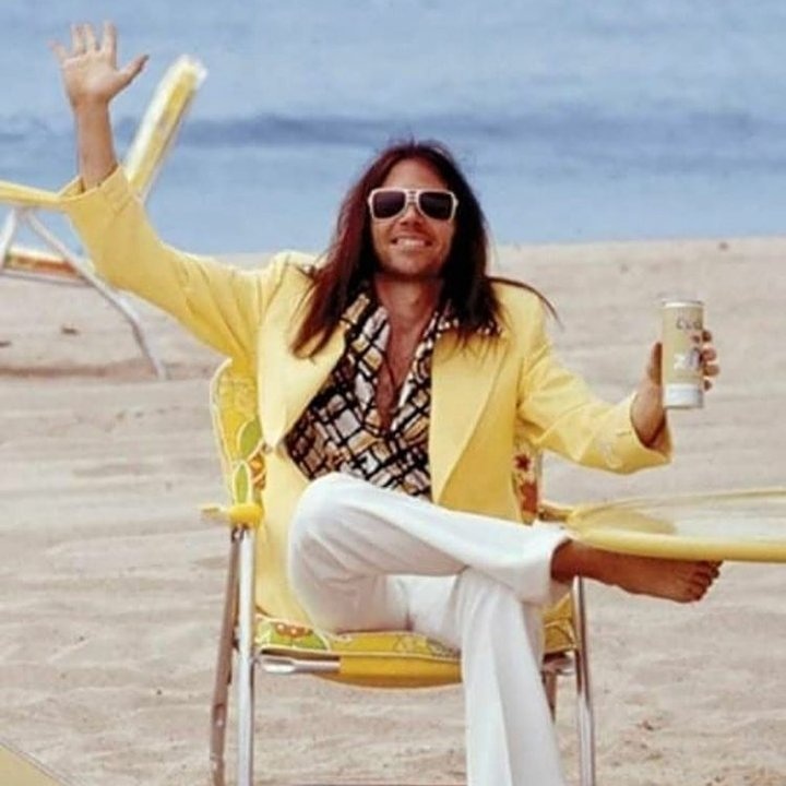 Today has been a listen to 'On the Beach' kinda day. #neilyoung