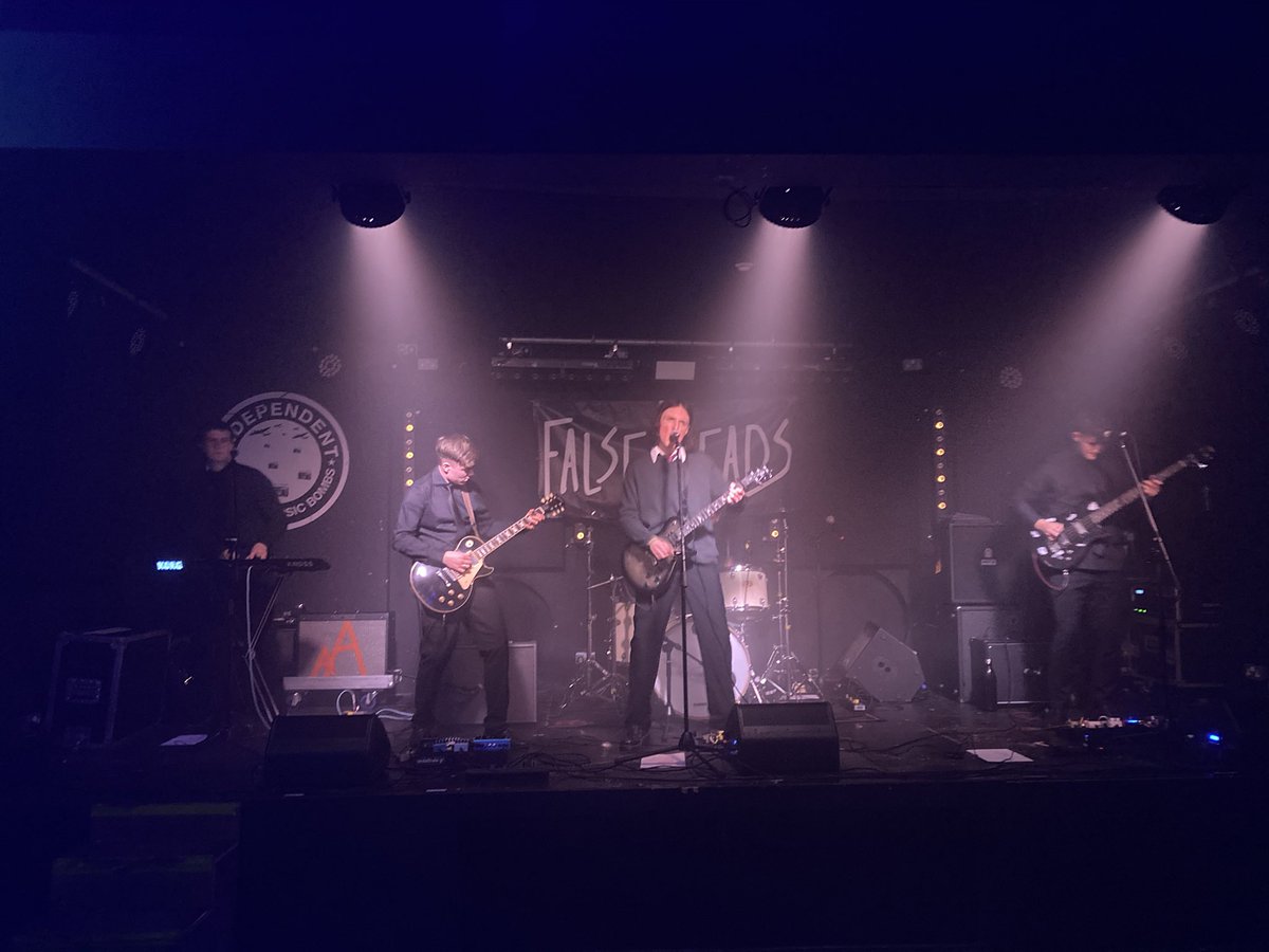DavyGroark's tweet photo. Kicking off Independent Venue Week 2023 @IVW_UK in style at the home of the Blue Pint @INDEPENDENT_SR1. Great performances from Gone Tomorrow, @AnnabelAllum and @FalseHeads with @whufcne and @_victoriawai_ https://t.co/0oIs1ciHbH