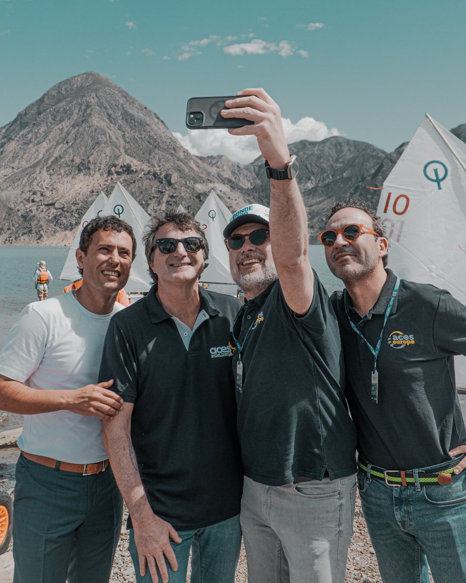 ⛵️ Junto a las autoridades de ACES, se realizó una visita a la Escuela de Deportes al Aire Libre en el embarcadero del Dique Punta Negra.

💪🏻 Esta escuela es pionera en nuestra provincia y será sumamente importante para el desarrollo de los deportes acuáticos en San Juan.