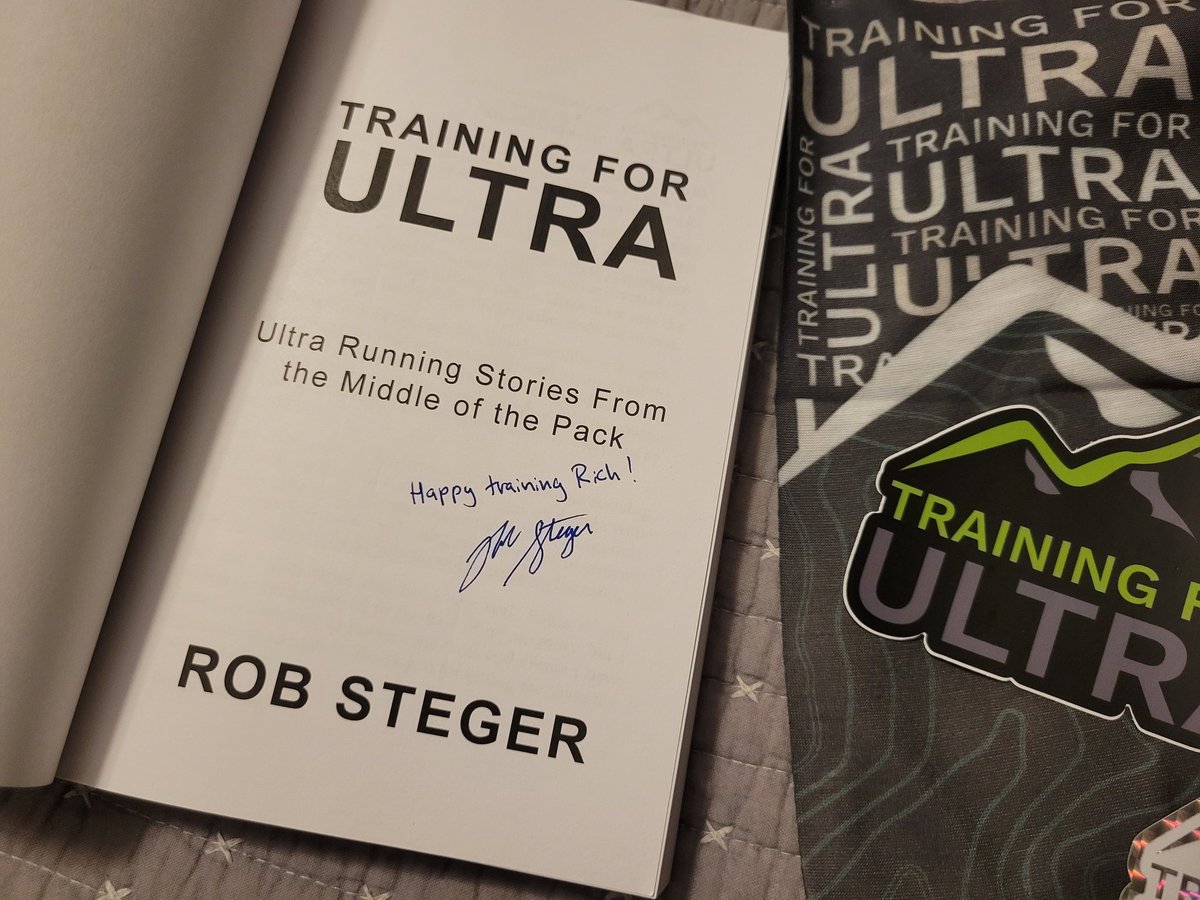 Snow Day #3 allowed me to finish my 2nd @DeanKarnazes book. The guy is a beast & a talented writer/story teller. Set for Snow Day #4 w/ @Training4Ultra. Rob personalized & sent extras! Enjoy his podcast & excited to get started. Check out his doc, 'Running the Triple Crown'