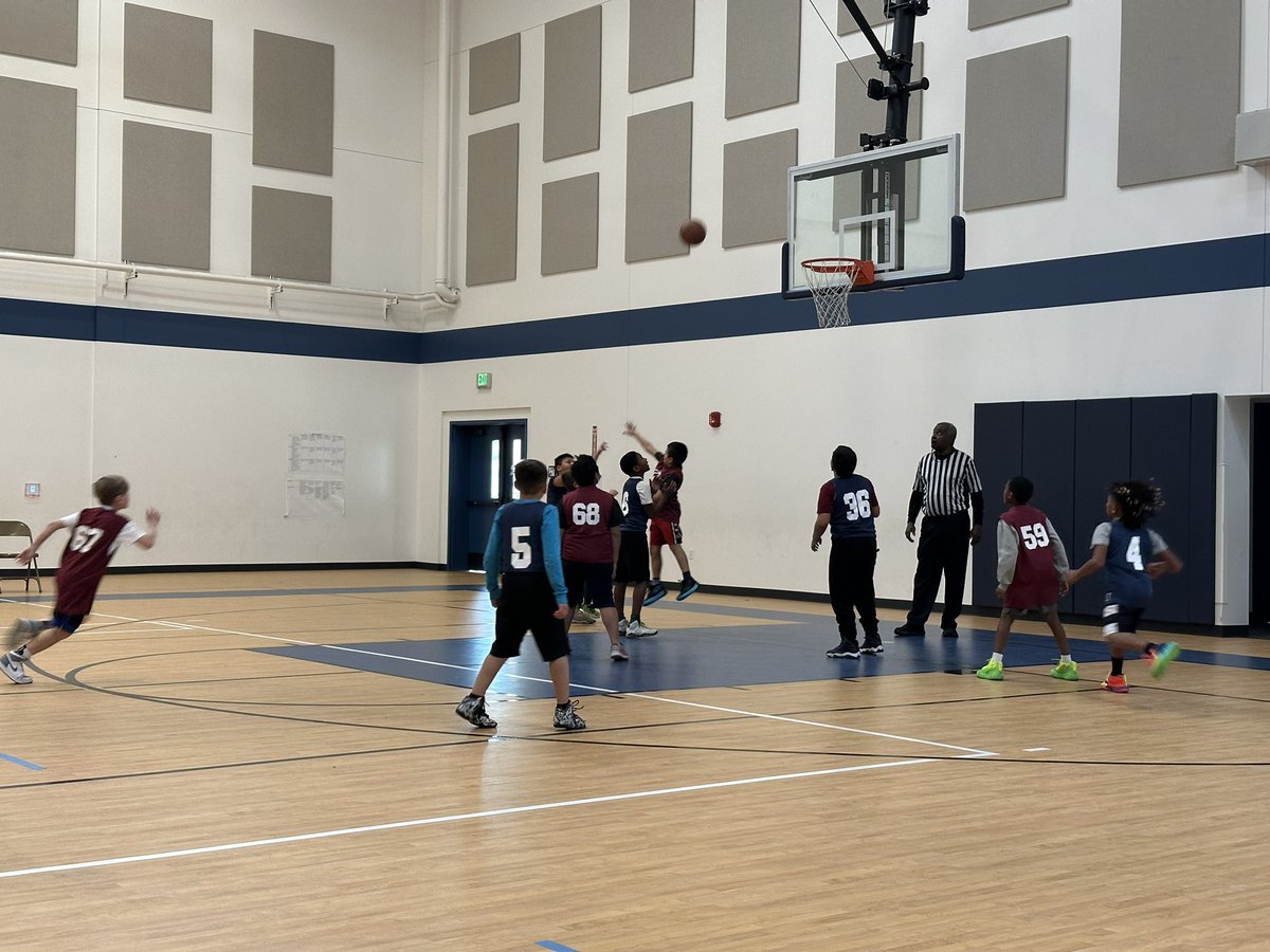 MrsPerryTRE's tweet photo. Today our 🦦 traveled to Jefferson for our first away game. Way to go Otters 🏀! @AthleticsNusd @natomasbuzz @NatomasUSD #gootters #elementarysports #teamwork https://t.co/evCd0wRehZ