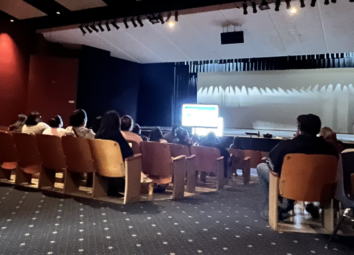 Angela Uribe tweet media