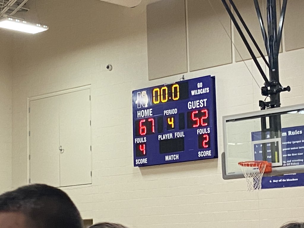 mooresports2's tweet photo. High scoring game tonight. Way to put the ball through the hoop! https://t.co/GKQTnwTGpD