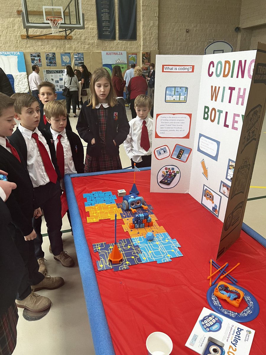 Cardinal Hickey Academy tweet media