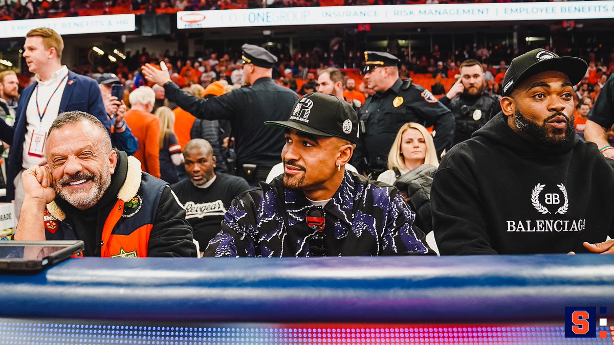 Cuse_MBB's tweet photo. Welcome to the 'Cuse! 🍊🦅

@JalenHurts 
@brandongraham55 https://t.co/F3uDM2E3fv