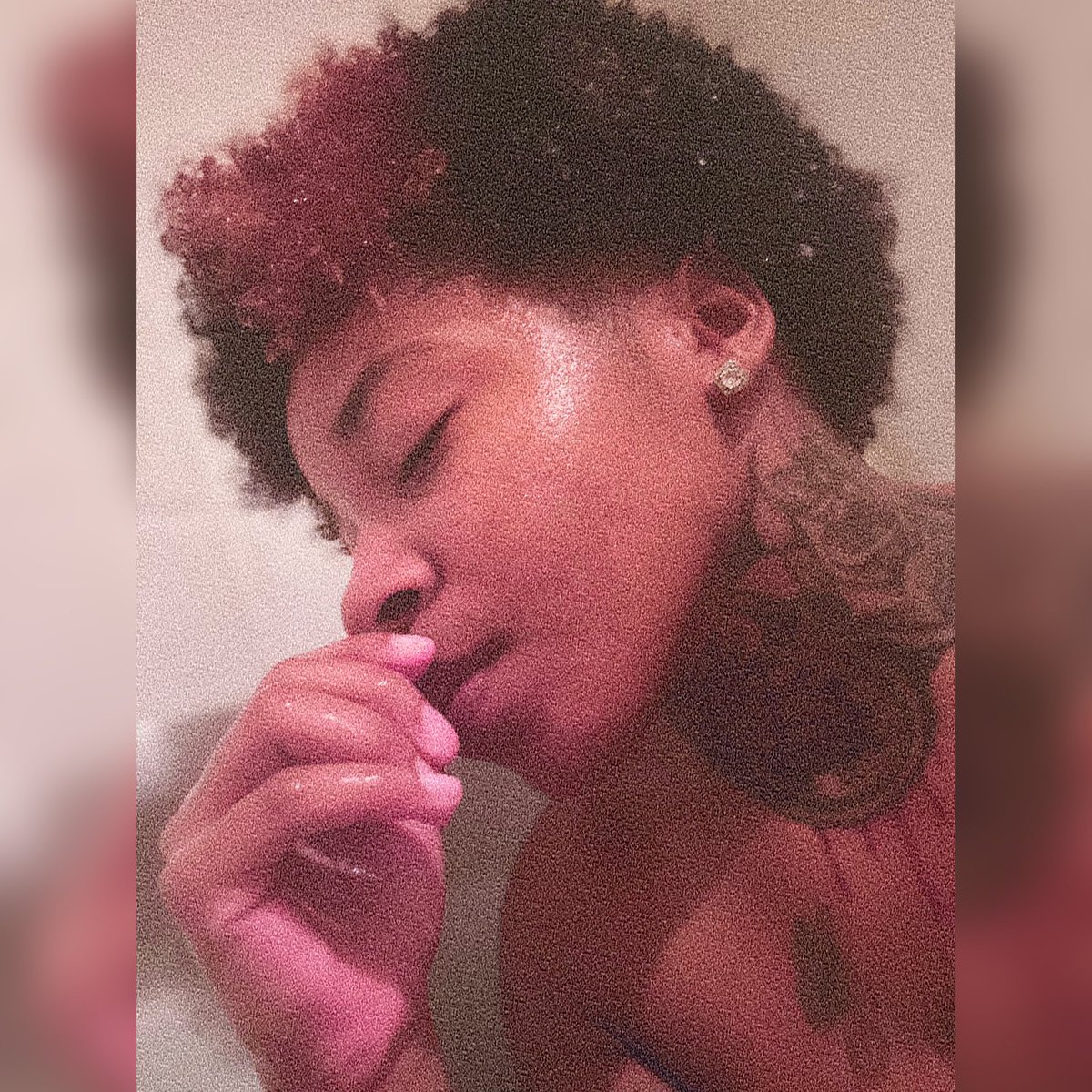 armon2wild's tweet photo. I only can be myself …. Who are you to judge me https://t.co/MqvEgOyI9j