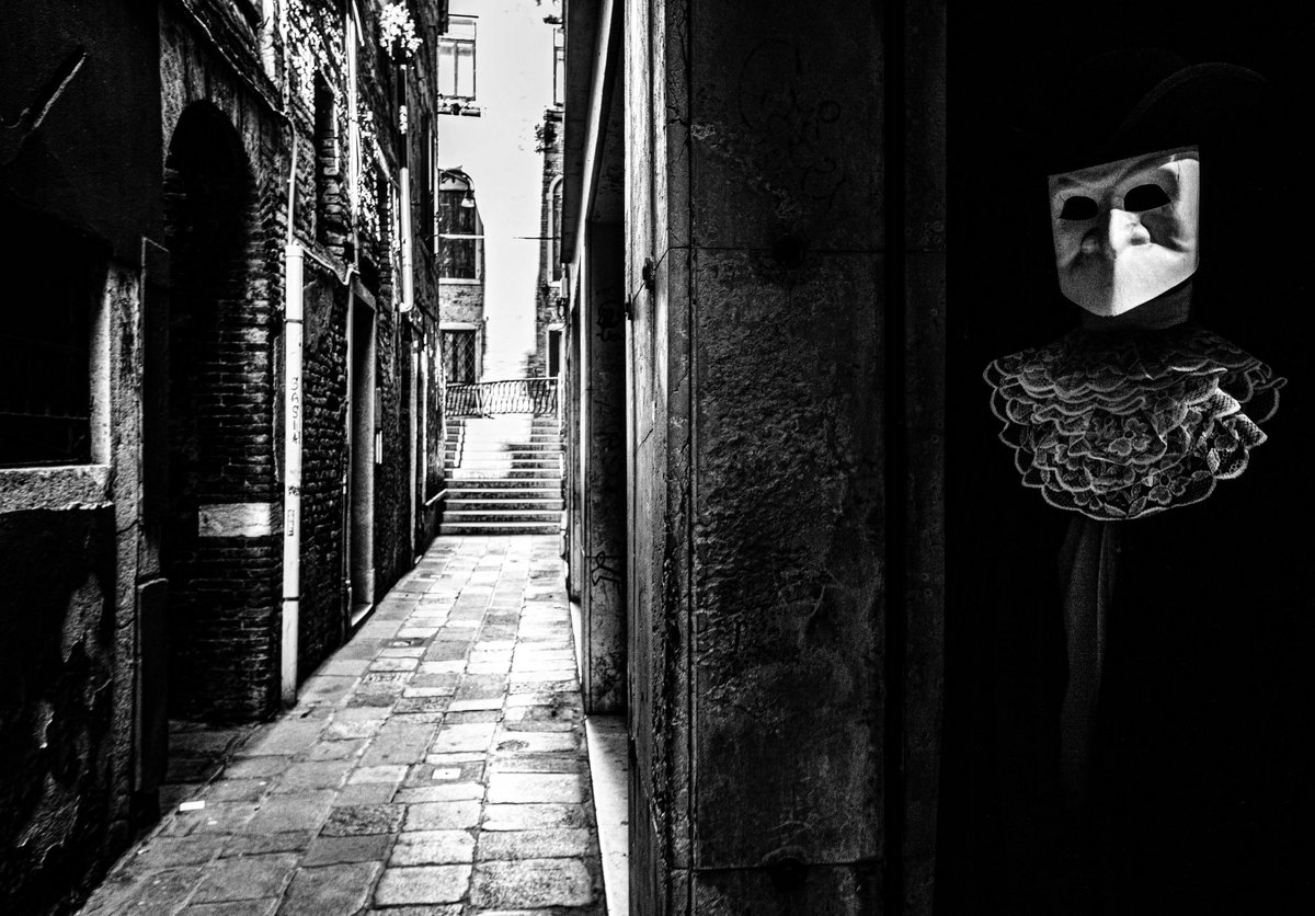 jennymageephoto's tweet photo. Venice in Black and White 

#Venice #travelphotography #blackandwhitephotography @CanonEMEA https://t.co/GvK0I24yat