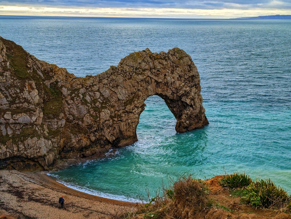 Vacay time!!!!!!!!!

Captured through: @googlepixel 7 pro

 #durdledoor #lulworthcove #manofwarbay #jurassiccoast #unitedkingdom #beautifuldestinations #beautifulengland🇬🇧 #teampixel  #staycation #dorsetcoast #visitdorset #shotonpixel7pro