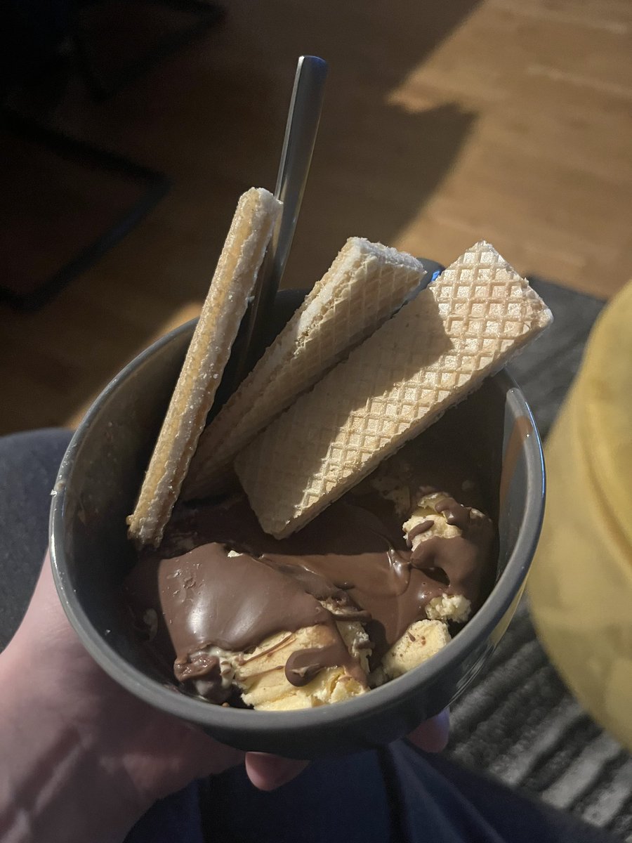 Raven7702's tweet photo. It’s no fancy cake, but this celebratory “fuck yes I’m done with my toxic job” ice cream is pretty fantastic 🥳 https://t.co/wVJJ5Vm74l