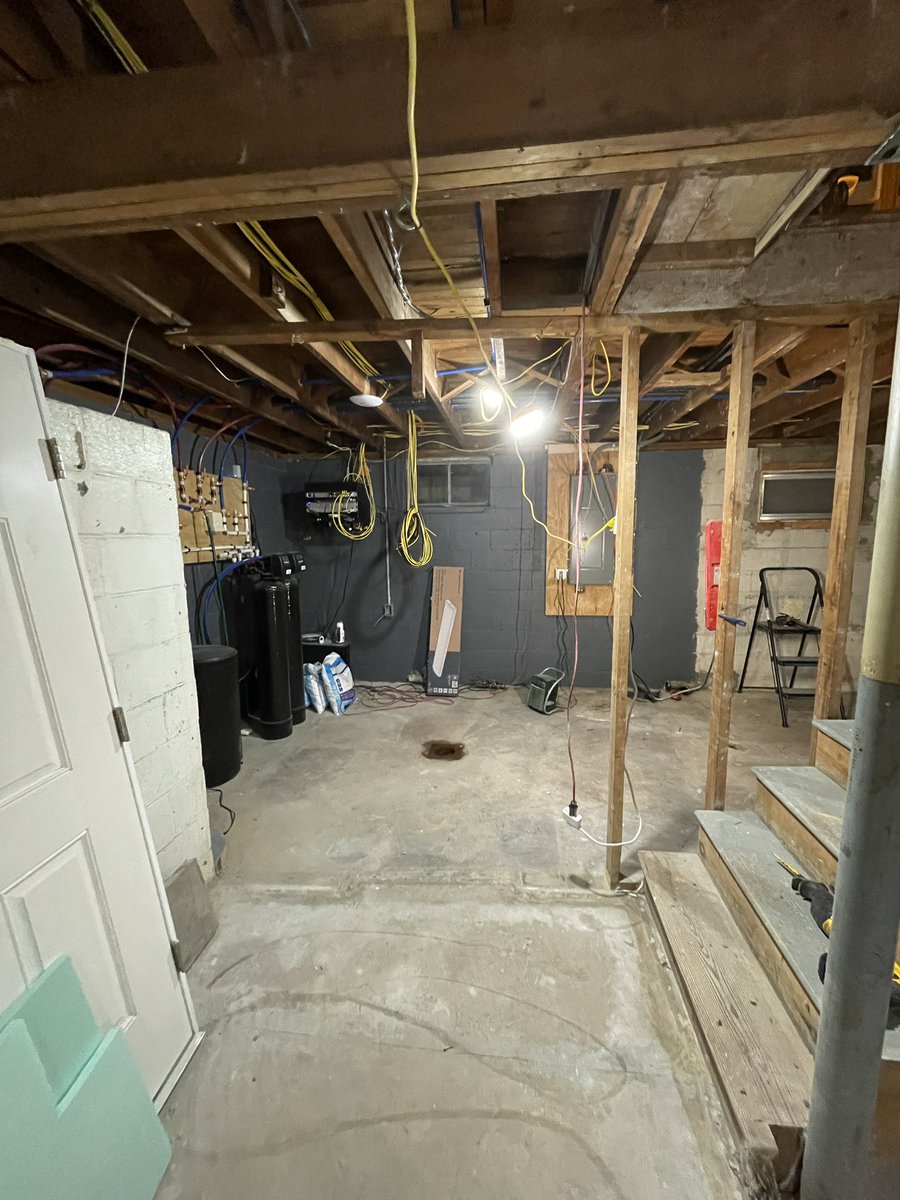 Daniel Chote tweet media