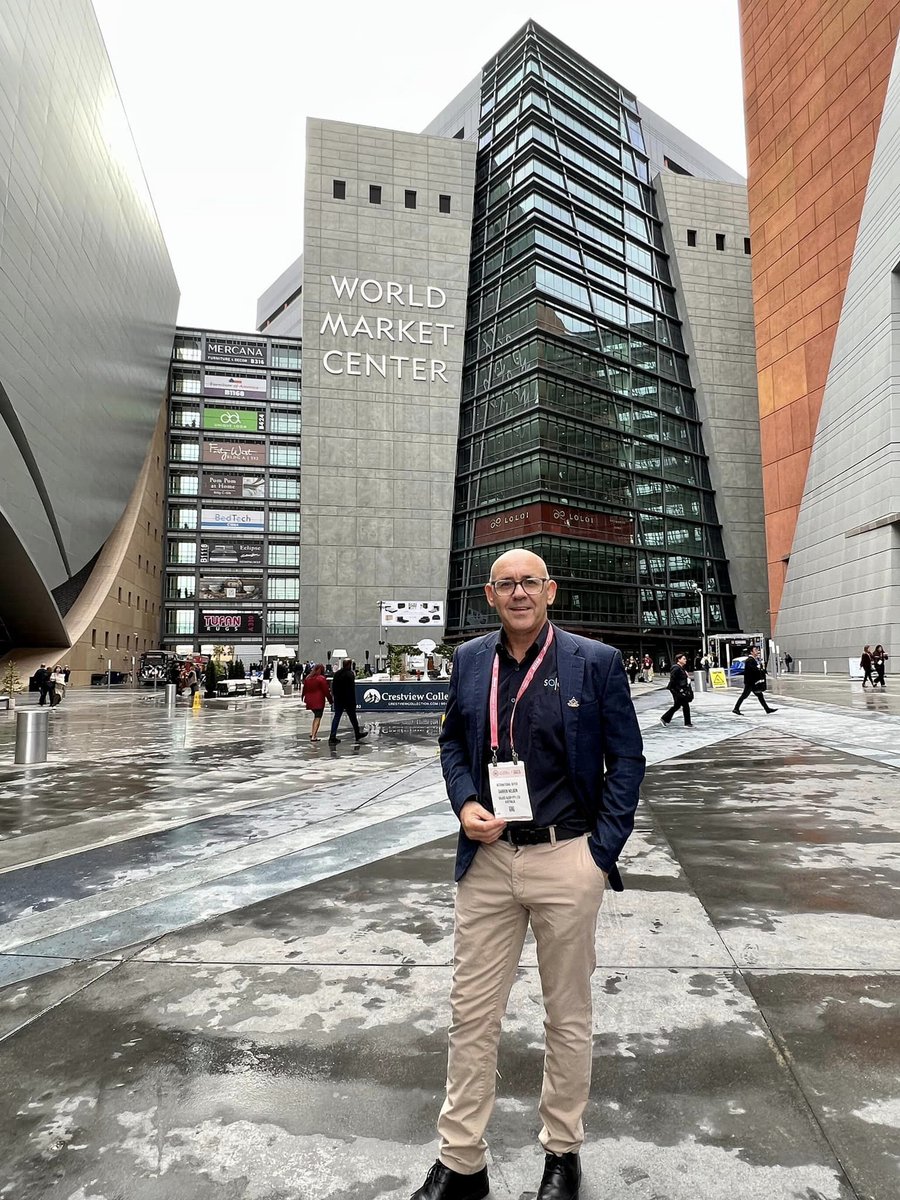 solace_sleep's tweet photo. Tired is waste of time. Wake up, World. 
Solace Sleep Las Vegas Furniture Show

Official Website👉 https://t.co/AdDPRm5R2Q
#adjustablebed #mattress #furnitureshow #solacesleep #electricbed https://t.co/6zCfiCP3Up