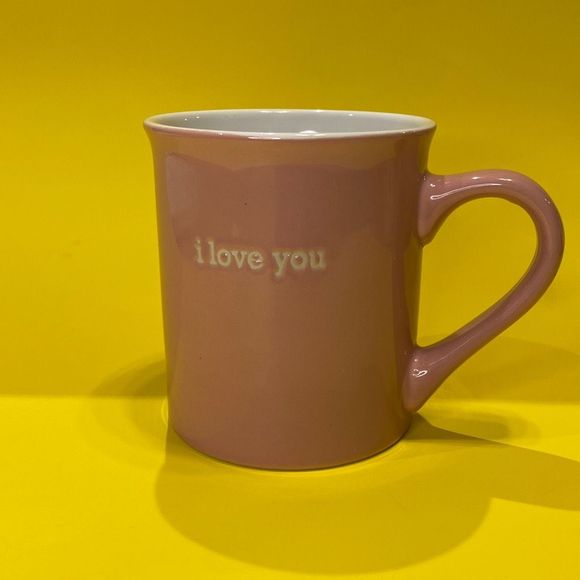 WendyH_Adams's tweet photo. So good I had to share! Check out all the items I'm loving on @Poshmarkapp from @EnablingEden #poshmark #fashion #style #shopmycloset #loveyourmug #blowthebelt #vintage: https://t.co/N1g0dgkzrB https://t.co/GrHAu7RsAd