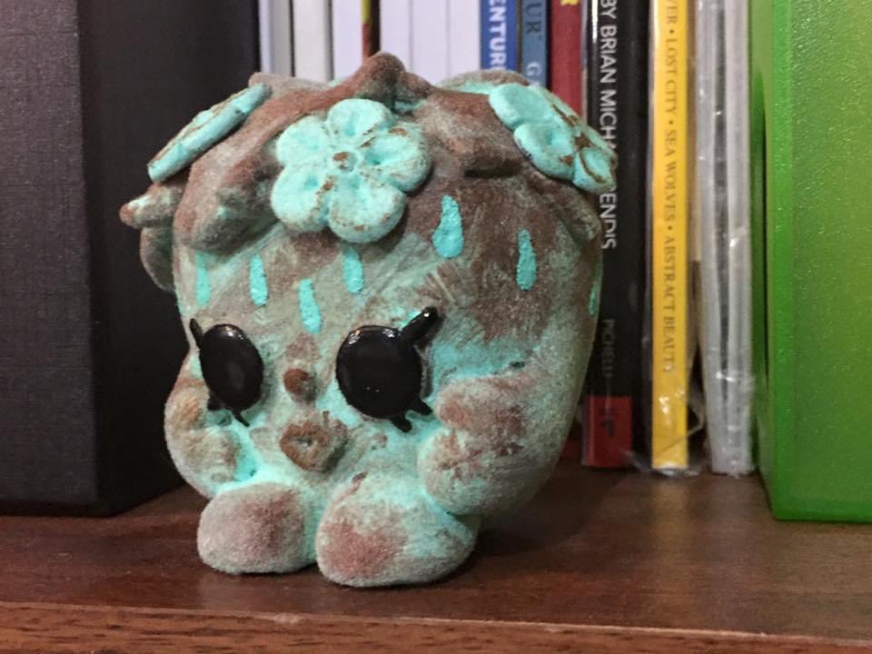 toriroz's tweet photo. 7yrs ago I made this monstrosity for @ToysForGames  and I’m still laughing about it 😂 https://t.co/SYVGInZe9S