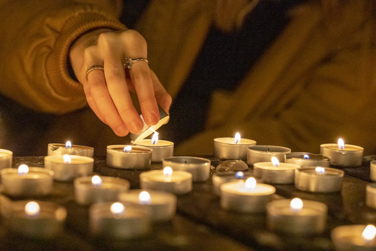 Around 200 candles were placed on the Moor, Falmouth Monday night in solidarity with refugee families across the country. Falmouth &amp; Penryn Welcome Refugees.