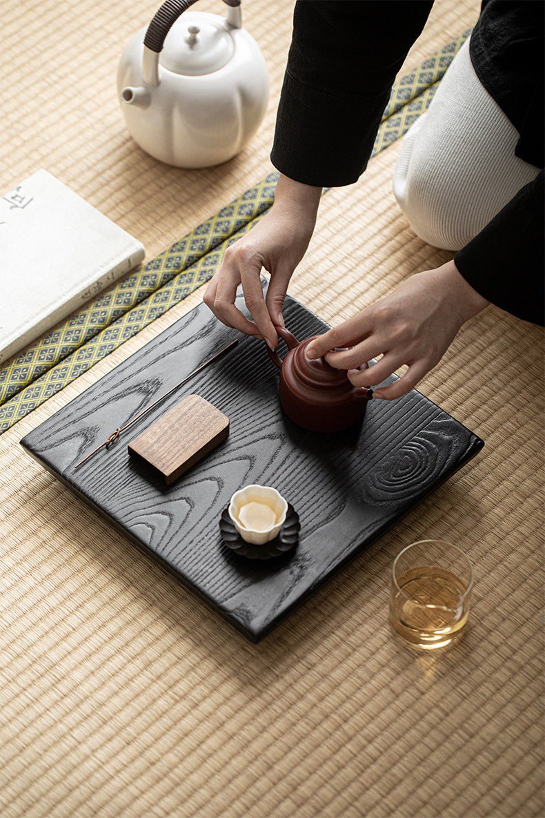 morimatea's tweet photo. The combination of tea and Zen, deep meditation on tea, is a state of humanism, of art.
.
.
.
#teafamily #teatray #woodentray #zisha #teapot #yixing #teaparty #teatime #teaart #zendo #zentea #meditation #statebystate #enjoymoment #peacewithin #quietmind #cozyplace #morimatea https://t.co/fiwc0bVTqC