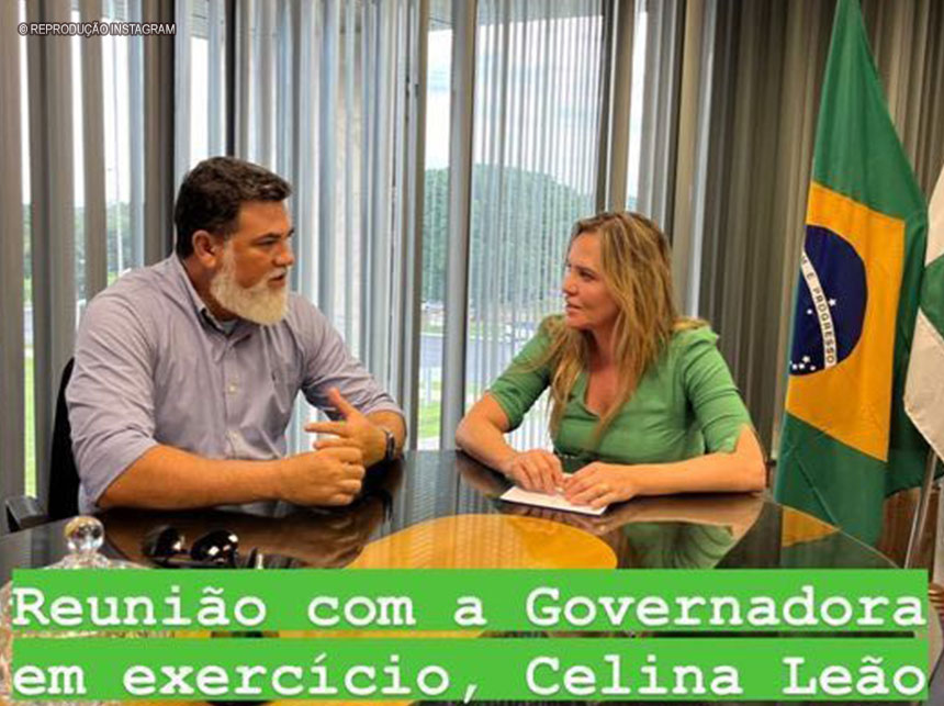 kleberkarpov's tweet image. Decisão sobre mudança de decreto de retorno de servidores da SESDF no IGESDF deve aguardar reunião do TCDF afirma Jorge Vianna

politicadistrital.com.br/2023/01/30/dec…

#Servidor #IGESDF #SESDF #JorgeVianna #CLDF #CelinaLeão #TCDF #HBDF #HRSM #UPA