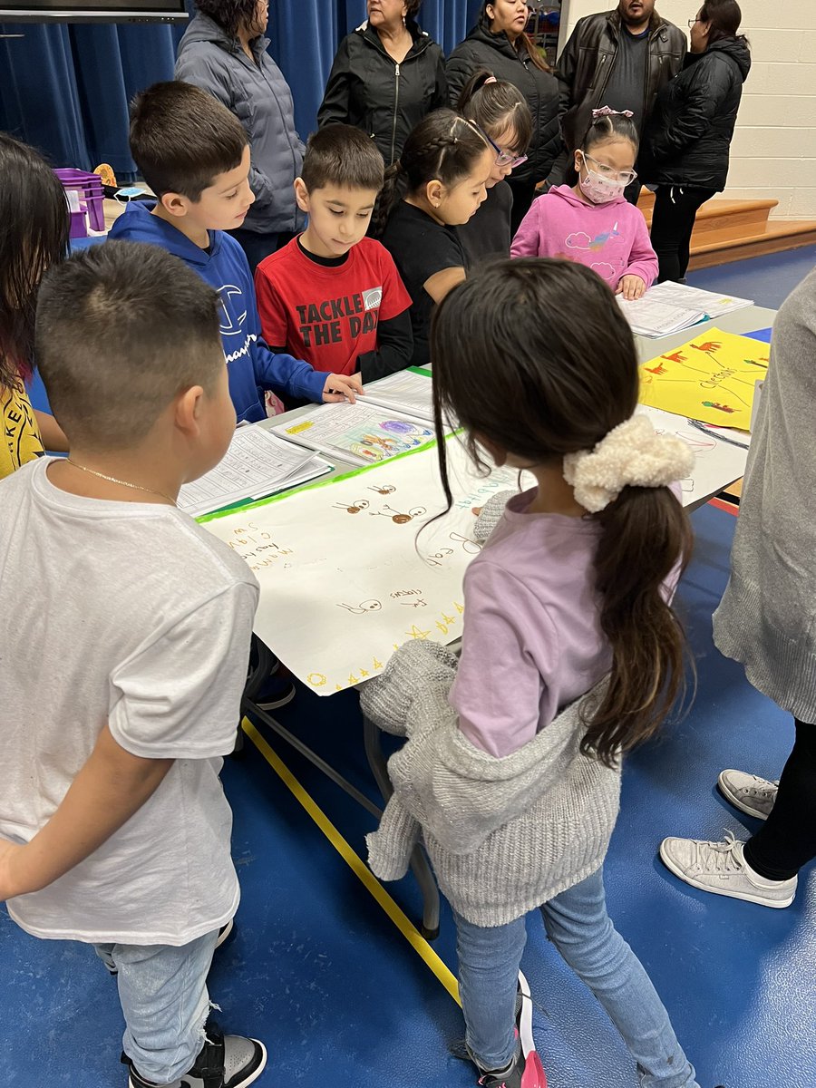Today our 1st grade scholars showed off their research from unit 2 with their Book Walk! Great work scholars! Thank you to all the families that braved the cold and snow to show their support!! Great work <a href="/WhittierD87/">Whittier Primary School</a> #d87cares #1d1t1m