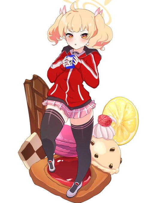 #ブルアカ
#ブルーアーカイブ
伊原木ヨシミ
先生とスイーツのことで頭がいっぱい 