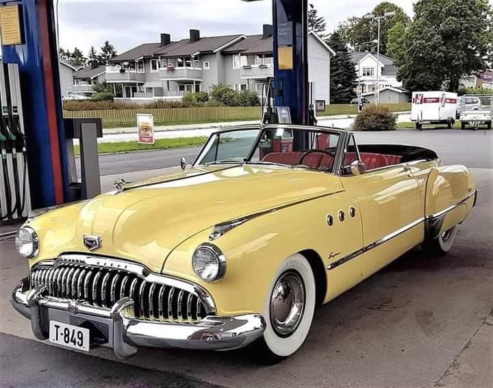 1949 Buick.

#TercaLigaDaJusticaSDV 
#TercaHeroisDoSDV