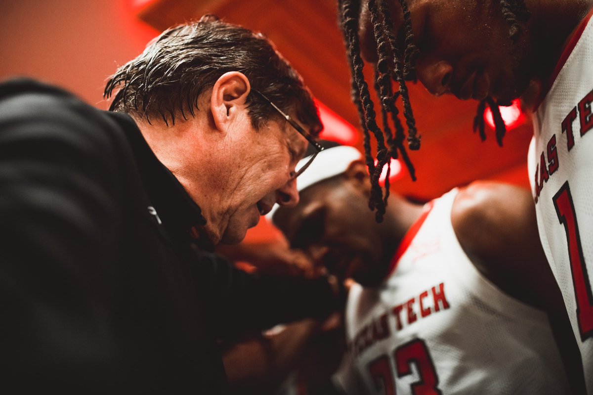 TexasTechMBB's tweet photo. We’re not crying, that’s just West Texas in our eyes. https://t.co/sNcu1FOviC