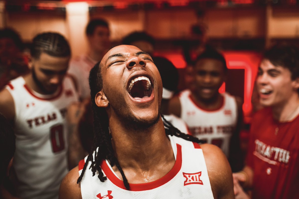 TexasTechMBB's tweet photo. We’re not crying, that’s just West Texas in our eyes. https://t.co/sNcu1FOviC