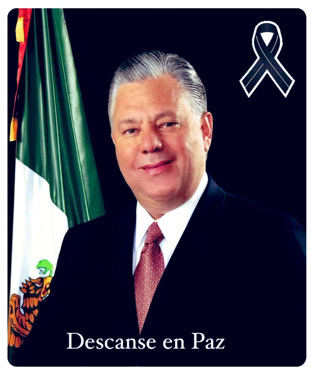 Mi más sentido pésame a la Familia Aguilar Camacho por la sensible pérdida del ex Gobernador Jesús Alberto Aguilar Padilla. De parte de mi familia envío mi solidaridad y oraciones para sus hijos Jesús, Iris, Celeste y familiares. 
¡Descanse en paz! 🙏🏻🕊️ 🕯️