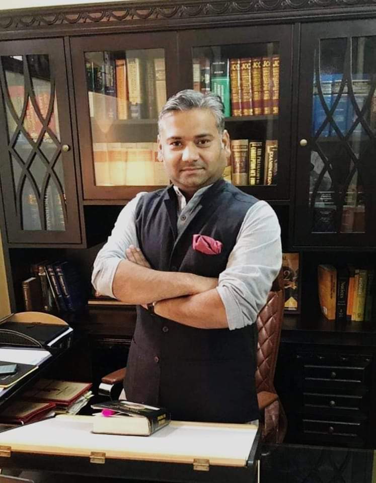 javedkh79296811's tweet photo. सुप्रीम कोर्ट के  अधिवक्ता  मजलूमो की बुलंद आवाज़  भाई   @ehteshamhashmi2   जी को यौमे पैदाइश की दिली मुबारकबाद
@ehteshamhashmi2 https://t.co/jFKbIUMtgh