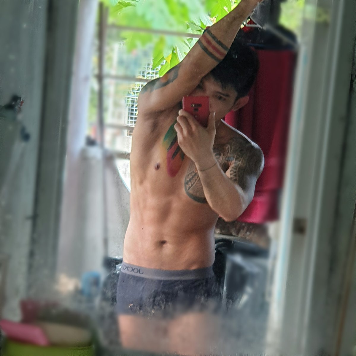 Charles Delgado tweet media