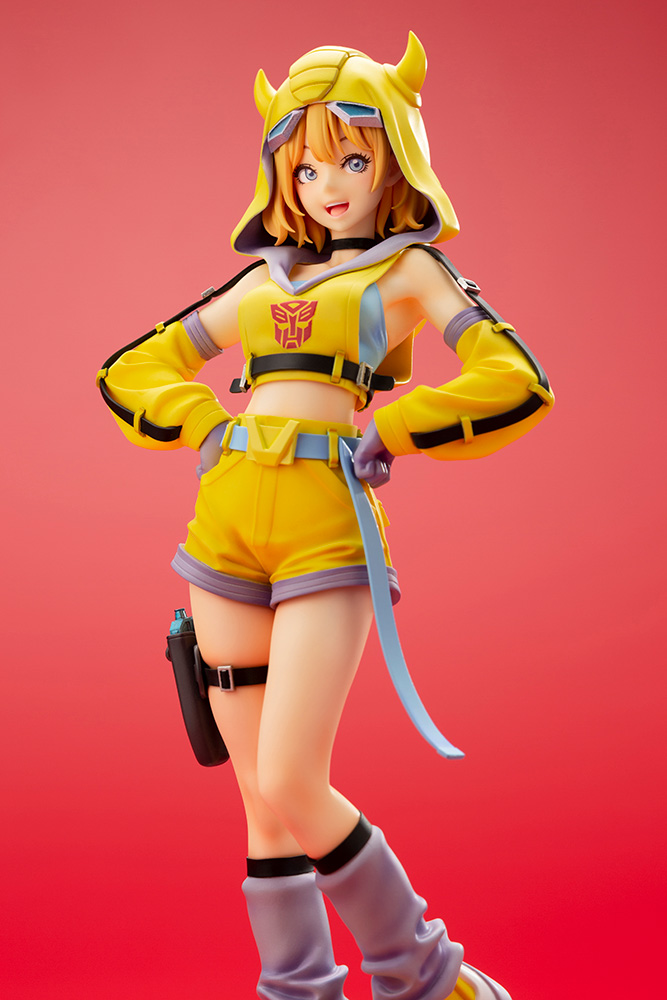 Kotobukiya_EN's tweet photo. Introducing BUMBLEBEE, the third addition to the new TRANSFORMERS Bishoujo series featuring a collaboration between Hasbro, Takara Tomy, and Kotobukiya! 

Preorder now - https://t.co/9Jyikywoqb https://t.co/a7Fiuh4a5U
