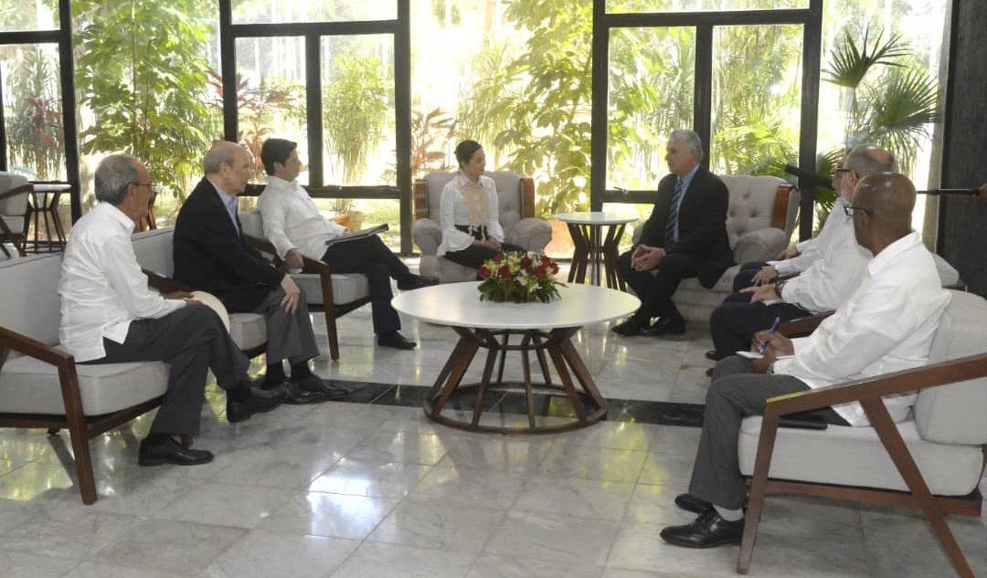 Fue un placer conversar con el Pdte. de Cuba, <a href="/DiazCanelB/">Miguel Díaz-Canel Bermúdez</a>, le extendí saludos en nombre del Pdte. <a href="/NitoCortizo/">Nito Cortizo</a> y el pueblo panameño. Compartimos lazos que nos unen, históricos geográficos y culturales en el Caribe.
🇨🇺🫱🏻‍🫲🏽🇵🇦