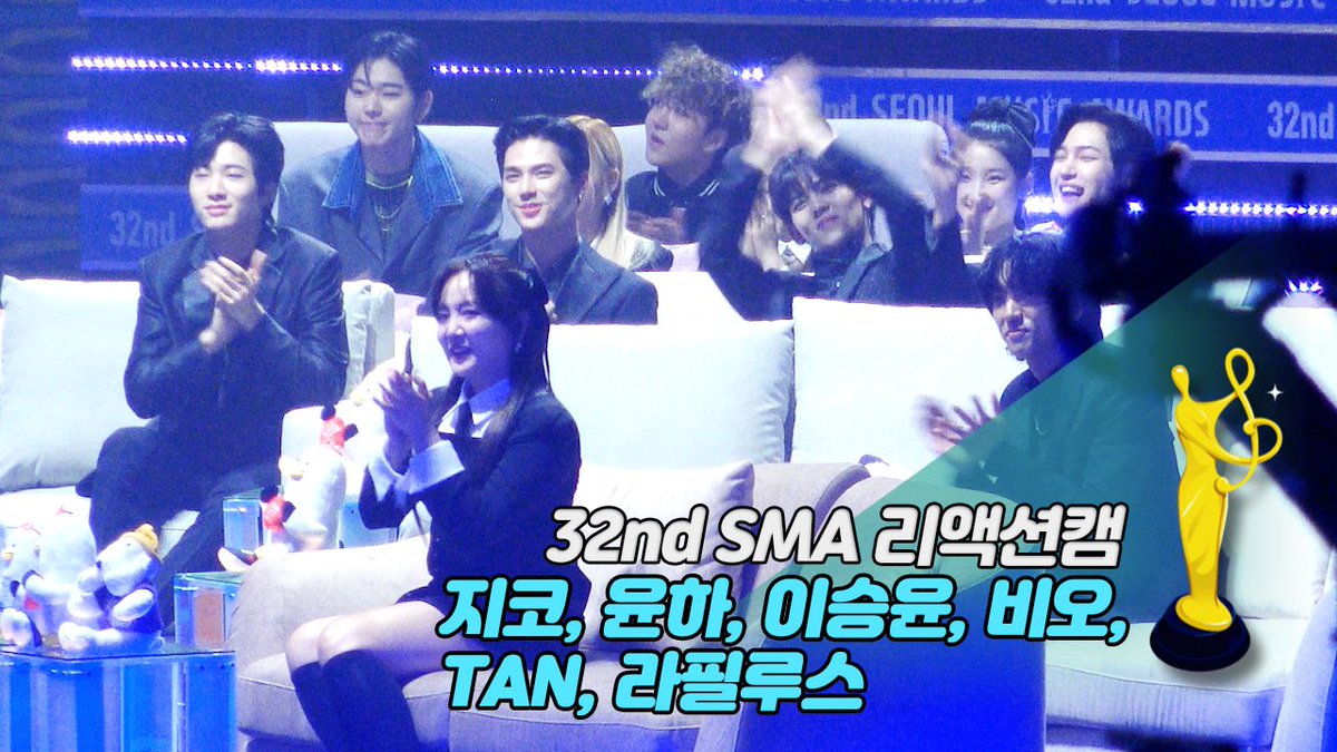 sportsseoul1's tweet photo. [제32회 서울가요대상 SMA 리액션캠] 영탁 '신사답게(MMM)' Reaction (#지코, #윤하, #이승윤, #비오, #TAN, #라필루스)

-> https://t.co/ATX2UzhqeV

#영탁 #신사답게 #YoungTak #서가대 #sma 
#서울가요대상 #kpop #seoulmusicawards #리액션캠 #Reactioncam
#ZICO #YOUNHA #BEO #TAN #Lapillus https://t.co/Otf2hJvDlh