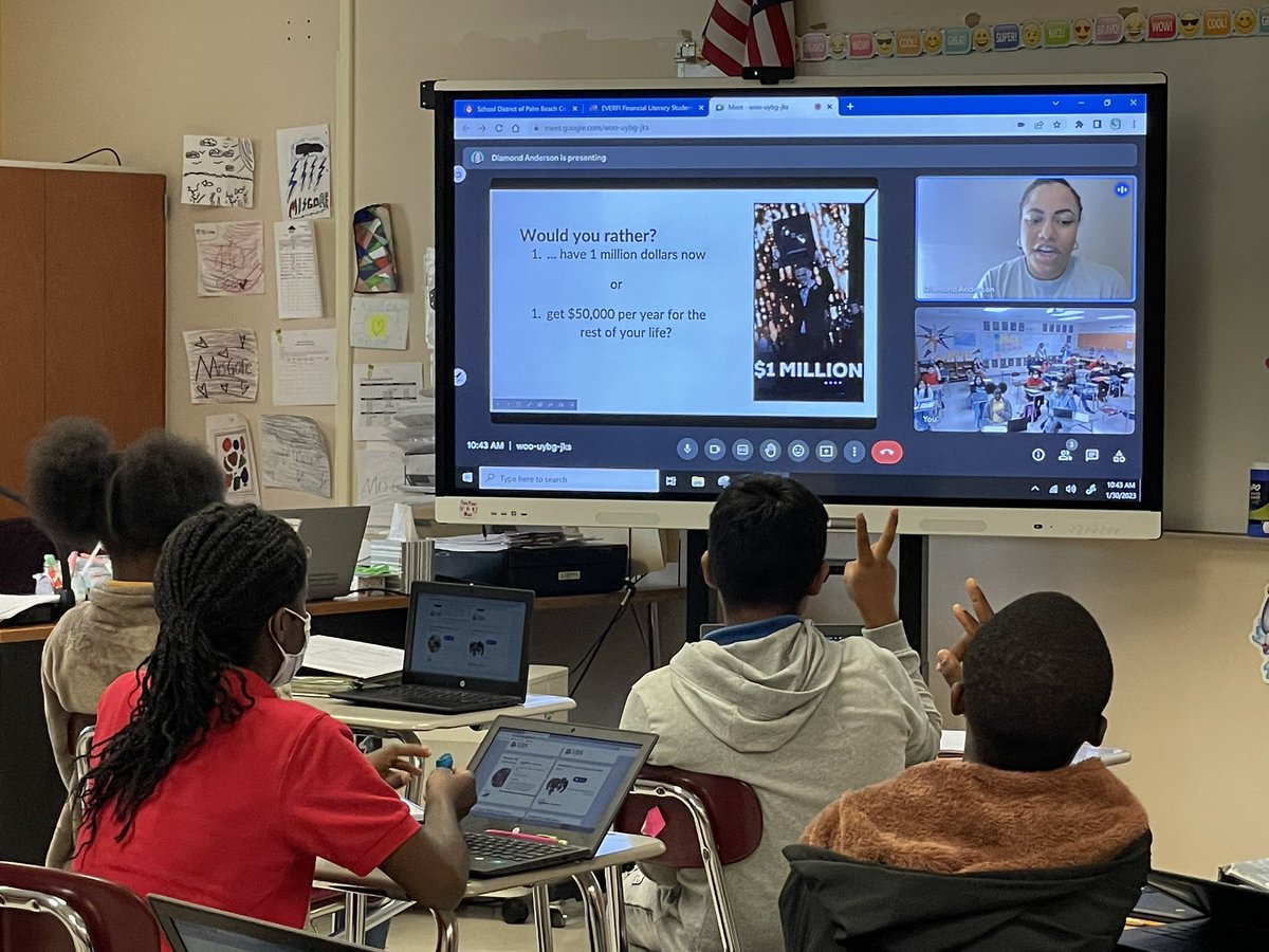 Look what's happening at @TradewindsMS!! Our 6th grade AVID students are learning about Financial Literacy using EVERFI online platform 💻 📚 #AVIDrocks @AVID4College
