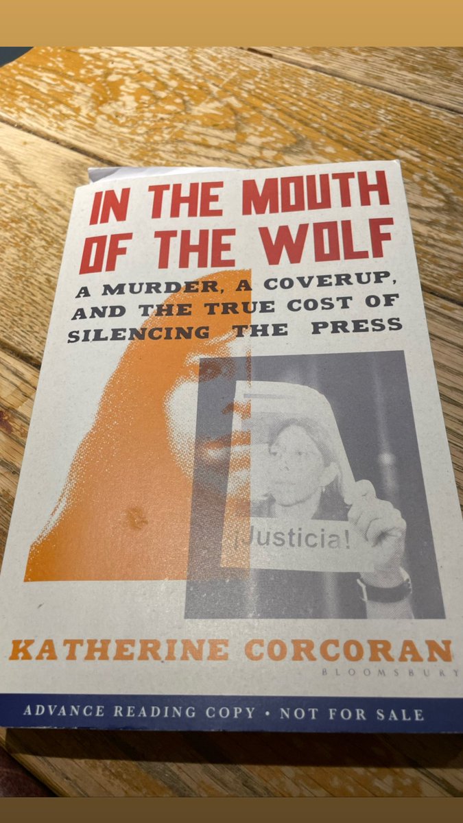 “Instead of pursuing the killers, Mexican officials had a way of blaming the victims, implying that if they were killed, they must have fallen into malos pasos. Then one journalist killing changed the narrative.
Regina Martínez.
Regina covered government.” @kathycorcoran 👇🏾