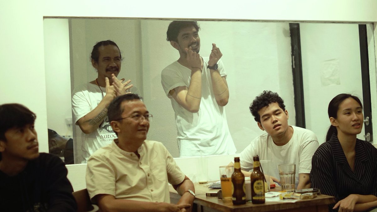 27/01/23 • Potret apa-apa yang menjadi momen baik di #TurMenjura Coffeewar, Jakarta.

Foto oleh Obi Yoga S.