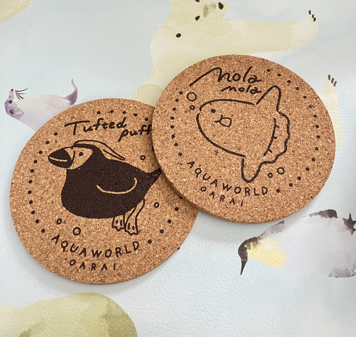 マンボウとエトピリカ https://t.co/ggQZB5JW6O