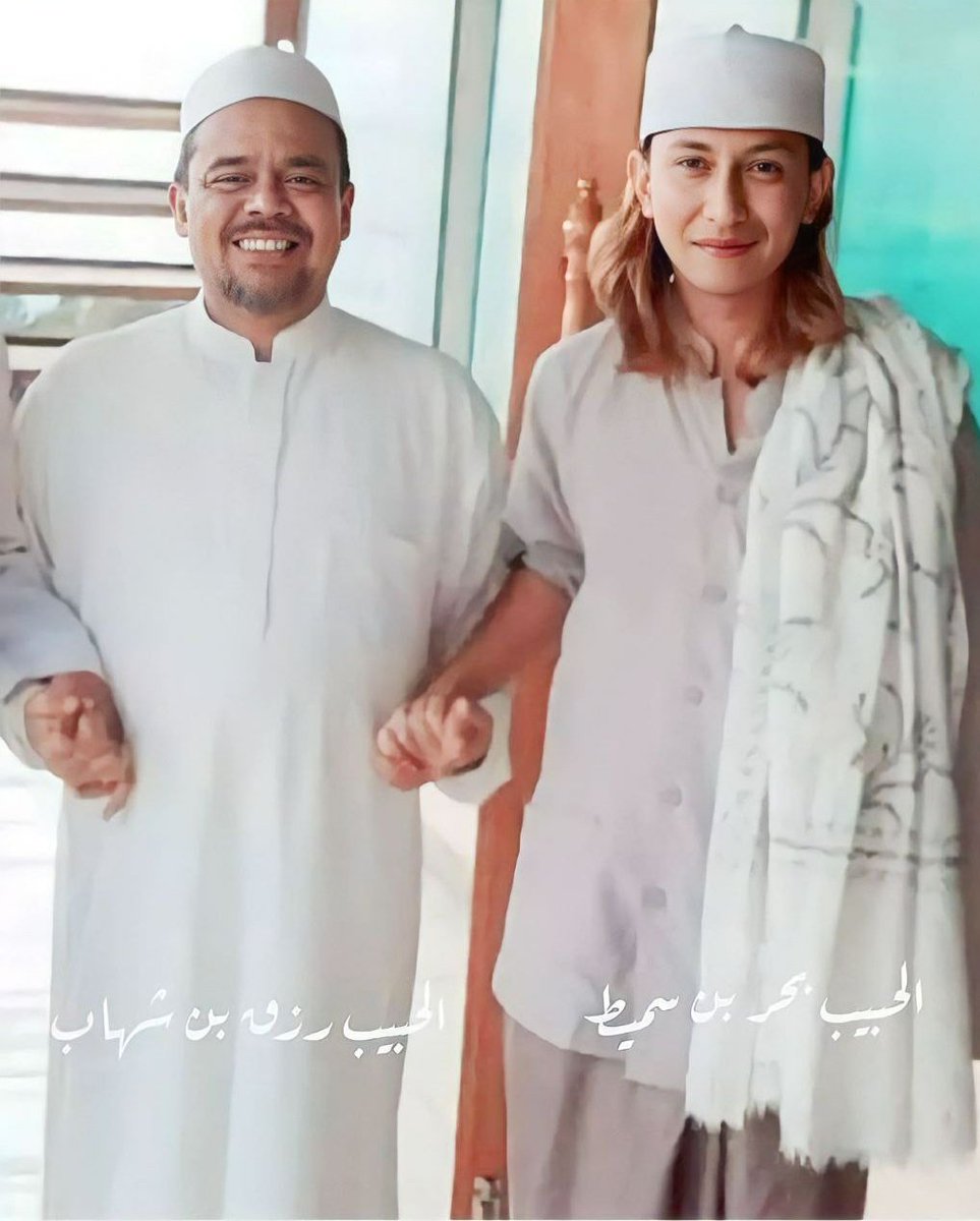 Test Ombak..
Yang masih setia bersama beliau berdua, sila  ❤🔁