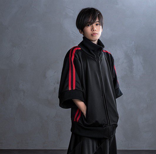 の正規取扱店で niitu 着物MA-1 ブラック tunic.store