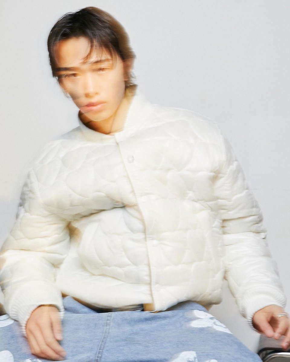 apoc_seoul's tweet photo. APOC 23 Season 2nd delivery products are out!
- 1 Reversible #Varsity jacket that stands out in design as well as small details
- 2 soft, light-wearing soft brushed #sweatshirts
- 2 stitch point #ballcaps that goes with various head shapes
Available now ๐ https://t.co/Uekgt2QVvN https://t.co/mDZpp7ItWj