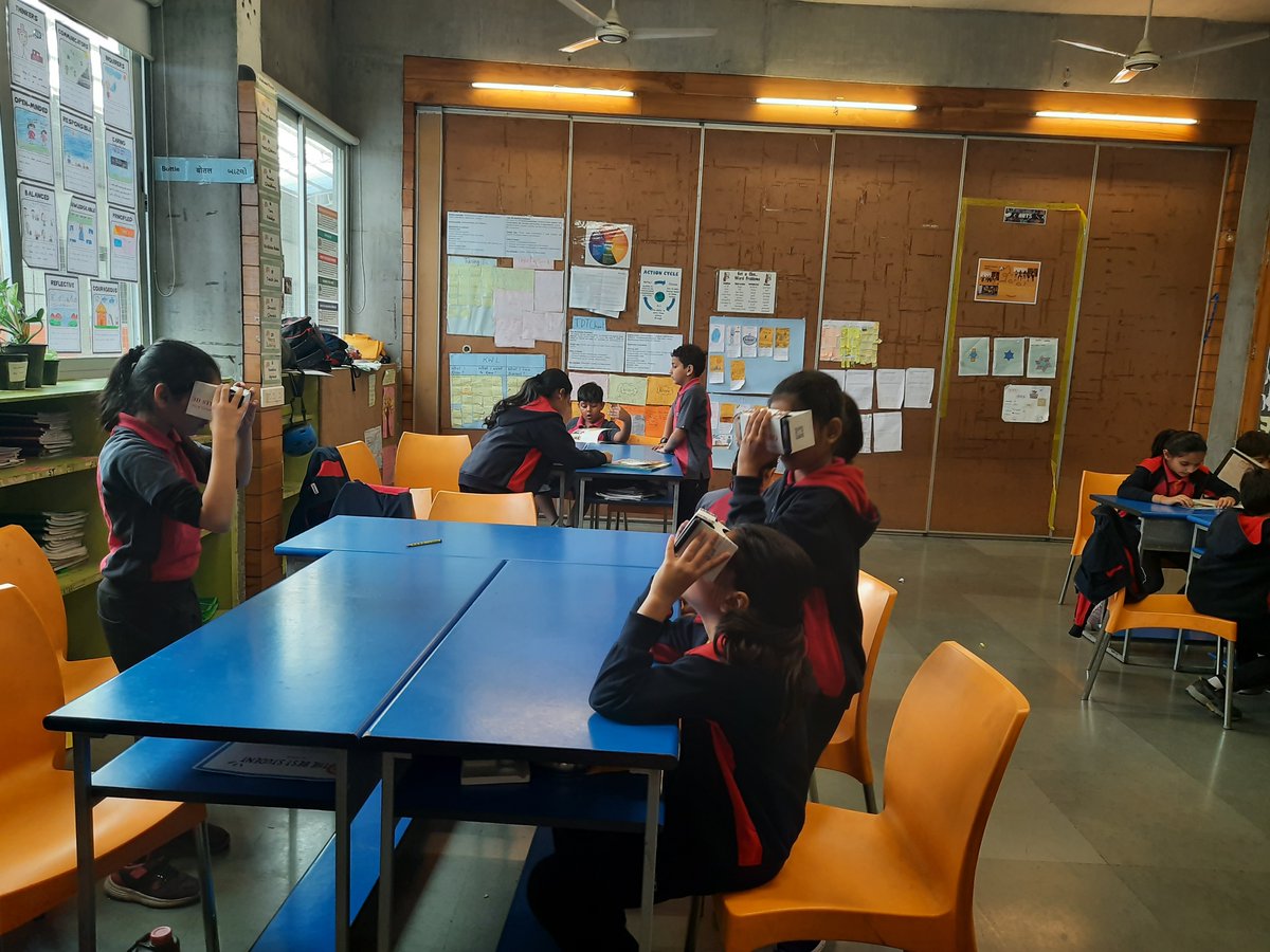 ManishaRavatka's tweet photo. The digital world, the world of virtual reality.....is going to be part of the embrace of this great, new education system. Using VR we showcase the learning of the globe and maps for grade 3 students. @Ms_Ritu @BhattTina @VardanKabra  @FSSurat  #Students #technology https://t.co/NdvGWoazYS