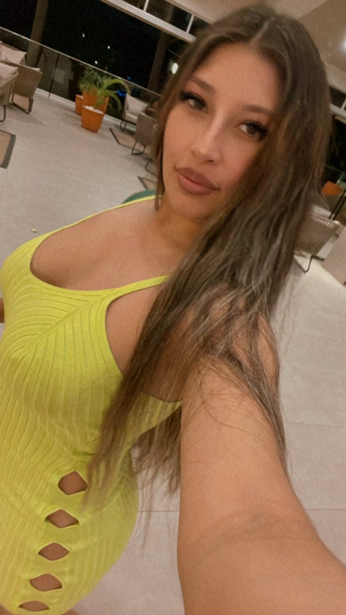 alonitza's tweet photo. Jamaican me crazy 😜 https://t.co/1EX6AcNcOh