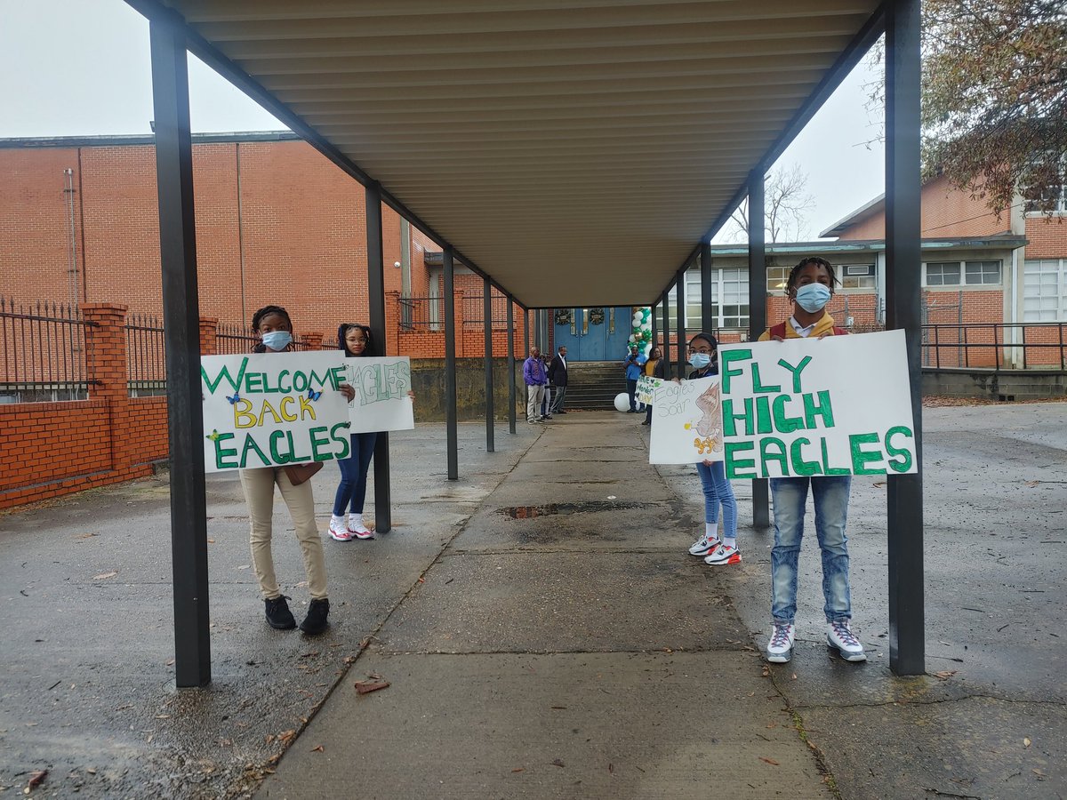 R. B. Hudson STEAM Academy (@r_b_hudson) on Twitter photo Our R. B. Hudson Peer Helpers were proud to welcome School of Discovery's scholars to campus this morning! #TeamHudson #TeamSOD #WeAreBetterTogether <a href="/SchoolDiscovery/">School Of Discovery</a> Our R. B. Hudson Peer Helpers were proud to welcome School of Discovery's scholars to campus this morning! #TeamHudson #TeamSOD #WeAreBetterTogether <a href="/SchoolDiscovery/">School Of Discovery</a>