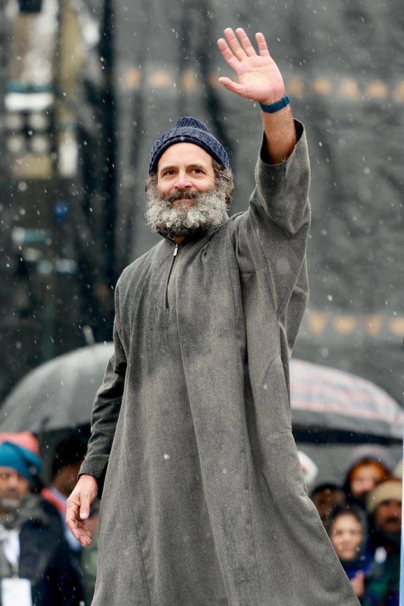 Vivek Ranjan Agnihotri tweet media