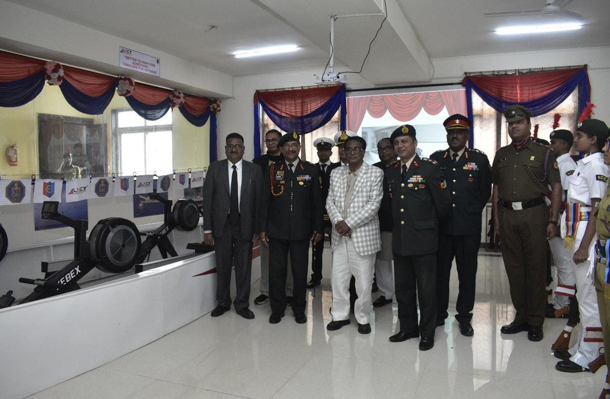 At LNCT University on 30th January 2023,ADG of MP &amp;CG Dte &amp; Chief Guest of Ceremony Maj Gen Ajay Kumar Mahajan Inaugurated Rowing Boat Simulator at NCC facility Center.Simulator is installed under the aegis of NCC funded by <a href="/DefenceMinIndia/">रक्षा मंत्री कार्यालय/ RMO India</a>. <a href="/HQ_DG_NCC/">National Cadet Corps</a> <a href="/NccDteMPCG/">NCC Dte MP&CG</a> <a href="/ajaymahajan66/">ajay mahajan</a>