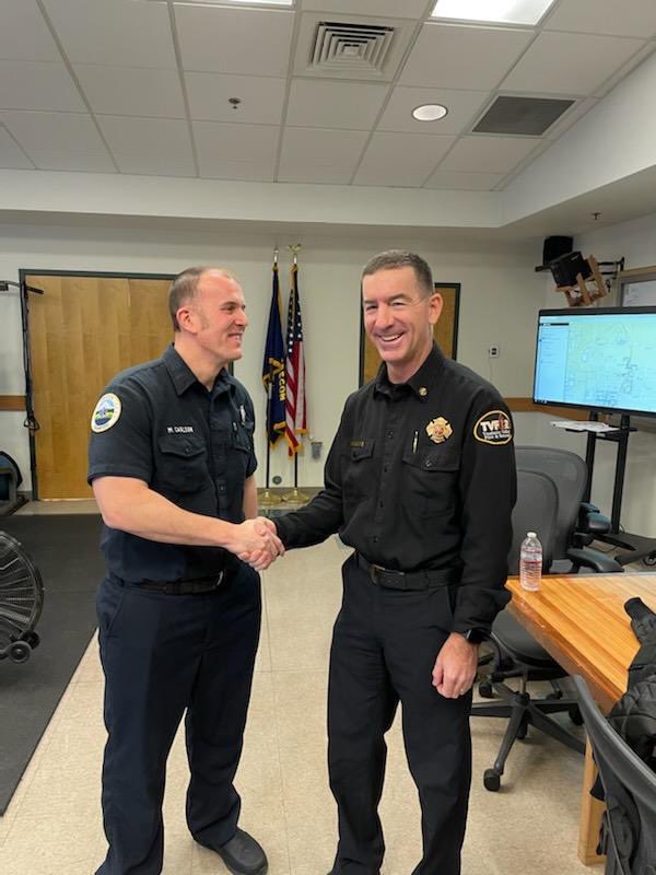 TVFR's tweet photo. Please welcome Mark Carlson, single role paramedic. Chief Weiss stopped by to swear him in earlier today. He will be a great asset to our team and our community. #joinourteam #tvfr https://t.co/Q42akugop4
