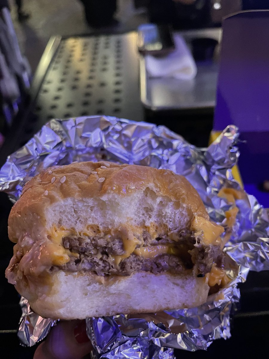 رُوح الرّياضْ☕️ tweet media